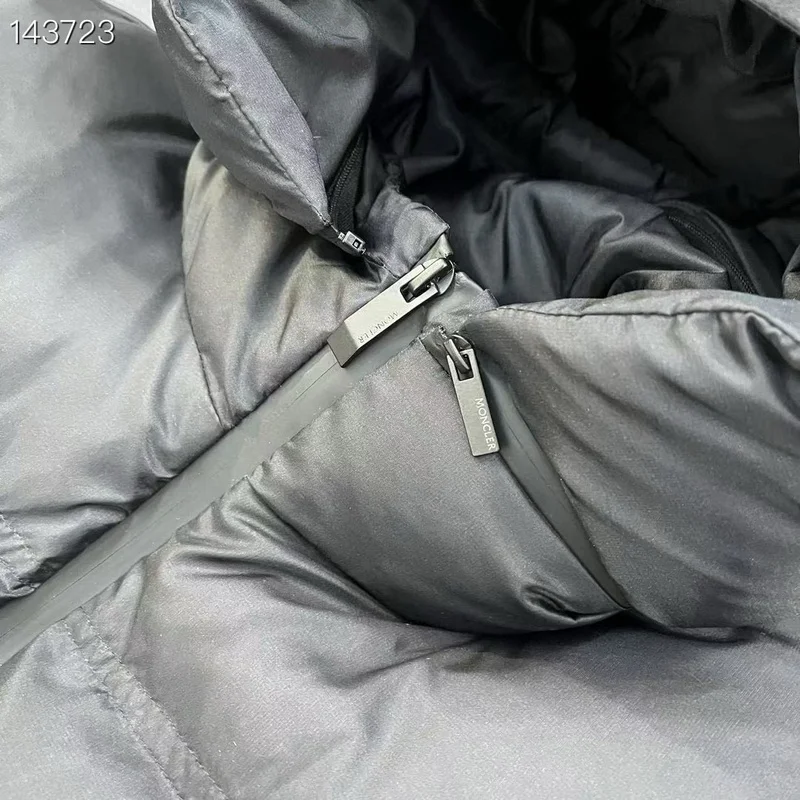 Moncler sz1-5 26yr303 (31)